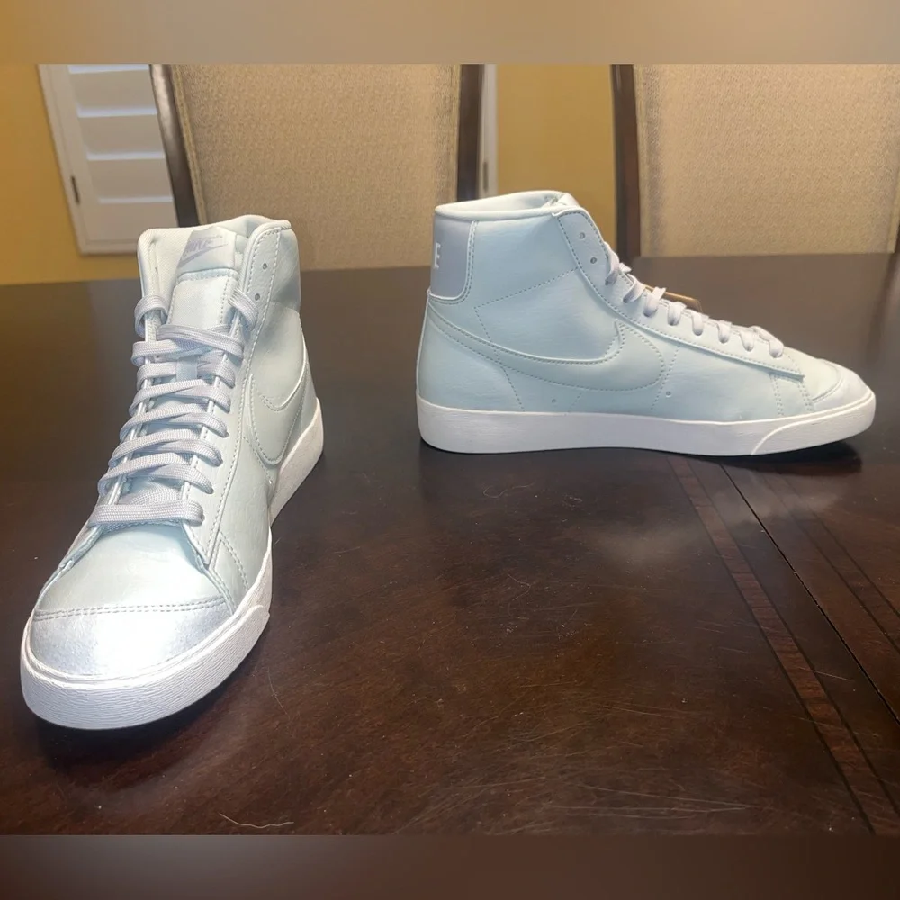 New Nike Blazer Mid 77 Barely Silver Sneaker Shoes